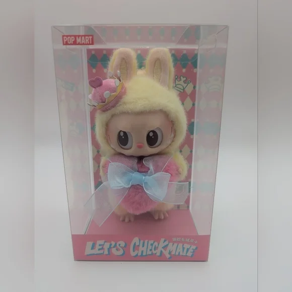 Labubu - Let's Check Mate - Picture 1 of 3